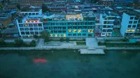Yesanpo Shuijingshanjian Inn Hotels near Baili Canyon Colorful Town
