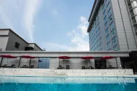Jinquan Yujing Hotel - Pool