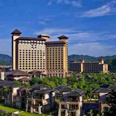 豐順鹿湖温泉假日酒店 Hotel Exterior