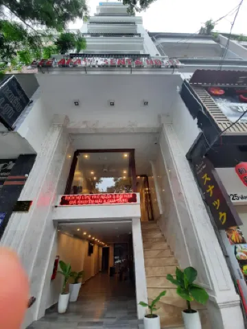 李家公寓酒店 鄰近越南海事大學的酒店