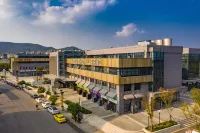 Atour Hotel Nanjing Maqun Hotels near Nanjing University of Science and Technology