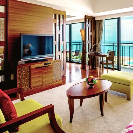 Southern Beach Hotel & Resort
