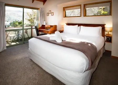 Te Wanaka Lodge