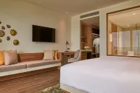 Movenpick Resort Waverly Phu Quoc - parking