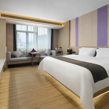 Lifeng Impression Hotel (Peng'an Yipin World Branch)