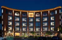 Jion Hands Bless Luxury Hotel Hotels in Fortune Center / Xindu Longcheng