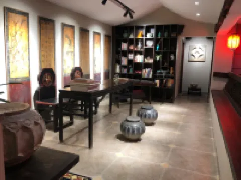 Shiping Xiaojia Bieyuan