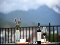 Guanyunyu xueshan villa resort ( lijiang shuhe)