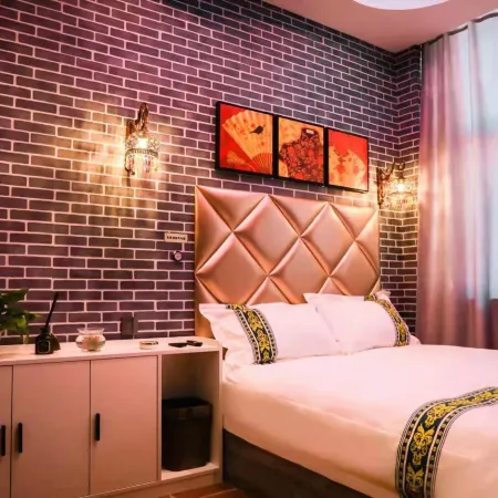Xiwuli Homestay