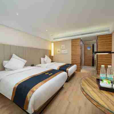 和程酒店(欽州灣廣場高鐵東站店) Rooms