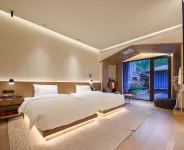 宜興龍隱溪山飯店