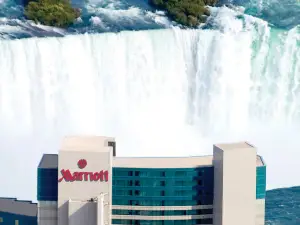 Popular Scenic Hotels in Niagara Falls
