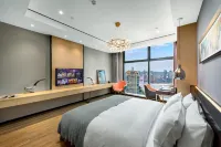 Shanqi Houshe High-altitude Riverview Hotel (Chongqing Beibin Road Yujia Wharf)