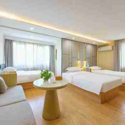 哈密嘉頓假日酒店(哈密站店) Rooms