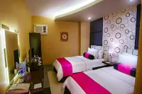 Eloisa Royal Suites