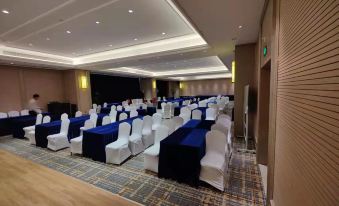 Vienna Hotel (Yanshan Qidu International Store)