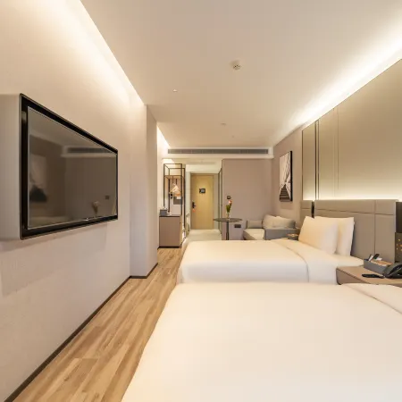 Atour S Hotel（Shanghai World Expo Lujiaizui Riverside Center)