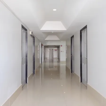U-Thong Hotel