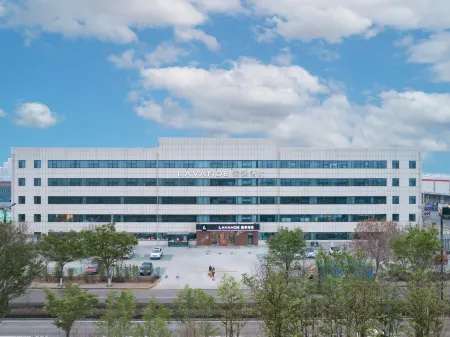 Lavande Hotel (Dezhou Qihe Economic Development Zone) Отели в г. Цихэсянь