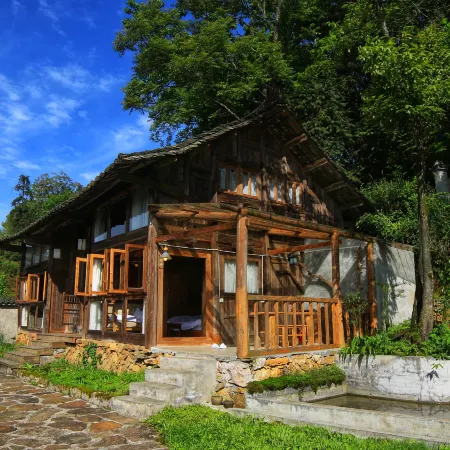Heart of the Mountains · Jiayi Homestay