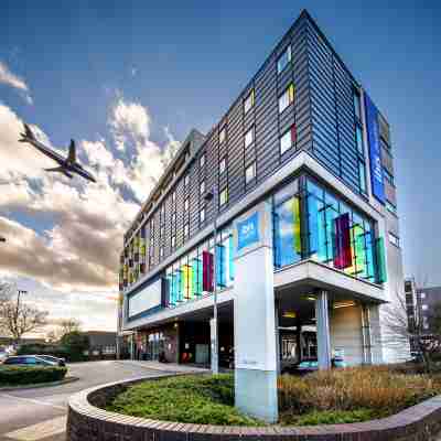 Ibis Budget London Heathrow Central Hotel Exterior
