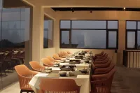 Qunshan Zhixin Hotel Các khách sạn ở Lôi Sơn