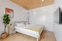 Shanghai Yimiyangguang · Jiji Boutique Stay - مسبح خاص