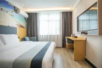 Homeinn Pebble Hotel (Qianjiang Dongfeng Road) Hotels near Cao Yu Park
