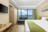 四季花開酒店（佛山天虹購物中心灣華地鐵站店）