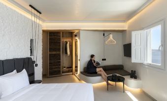 Hom Santorini