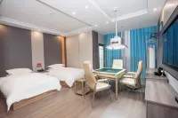 Fengsheng Yueya Hotel (Xinfeng Xihe North Road)