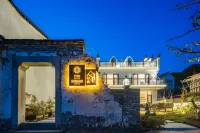 Floral Hotel·Jiuhuashan Miaoyin Homestay