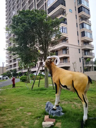 Jade Bay Yoga Resort Hotel Отели рядом с достопримечательностью «Liu'ao Peninsula»