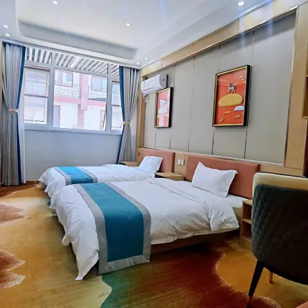 Wanxia Holiday Inn Pingyi Hotels in Pingyi