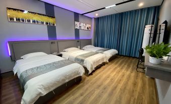 Wanzhu Business Hotel