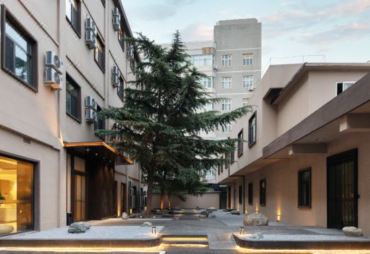 호텔 시설 비교 사진