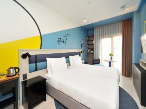 Stayso By Cloud7 Hotels