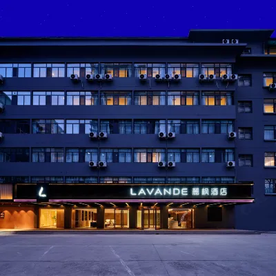 Lavande Hotel (Shijiazhuang Yuhua Wanda Plaza Medical University Jianhua Campus Branch) Hotels near Earth Science Museum