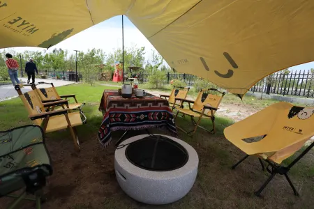 Banshanya Residence Отели рядом с достопримечательностью «Subingwen Square»