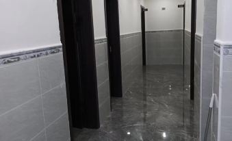 Blue Beauty Business Hotel