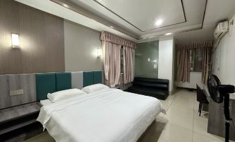 Dongguan Junyi Apartment