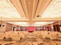 寧波東方開元名庭酒店（寧波櫟社國際機場鄞州大道地鐵站店） 鄰近李舍的酒店
