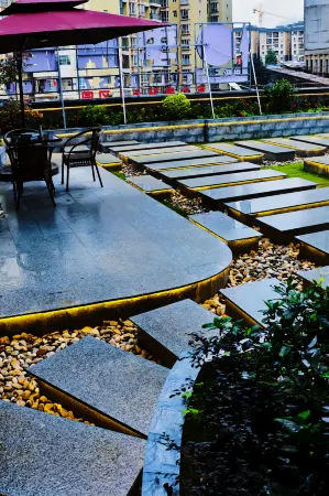 Nayu Jifeng Hotel Отели в г. Наюн