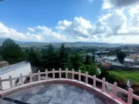 Red Rose Hotel & Restaurent