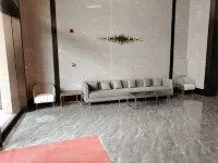 Xinxin Homestay (Yifeng Shidai Square)