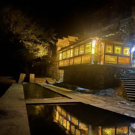 Riverside Warm Hostel