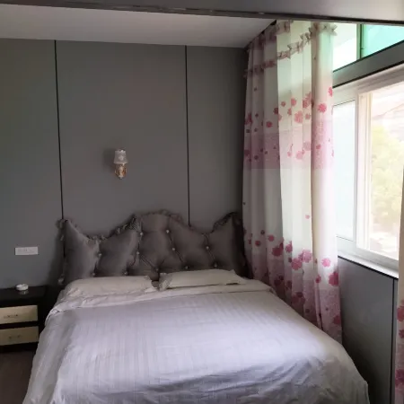 Jingshan Jingjiang Hotel