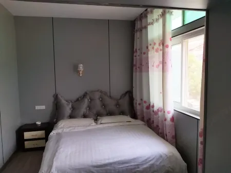 Jingshan Jingjiang Hotel Отели рядом с достопримечательностью «Beauty Valley»