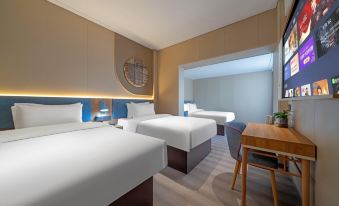 Homeinn Ease Hotel (Shanghai Nanqiao Guhua Garden)