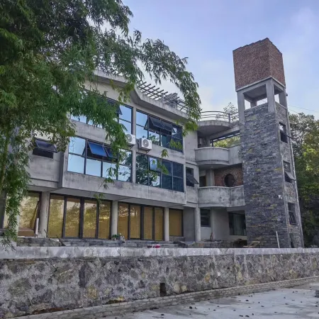 Bairan Pinqi Resort